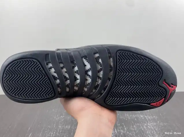 Bmlin Air Red Jordan Taxi CT8013-162 12 0523
